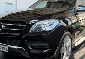 Mercedes-Benz ML 350 171.774 km 21.590 &euro; Villingen-Schwenningen 78052