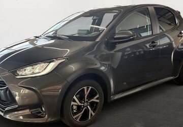 Toyota Yaris 2.500 km 24.550 &euro; Villingen-Schwenningen 78048