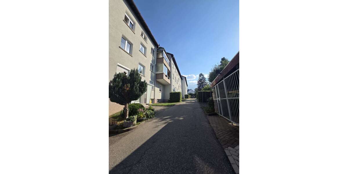 Etagenwohnung Villingen- Schwenningen Schwenningen - 3 Zimmer, 72 m&sup2;, 700&euro; | Angebot:27294881