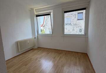 Wohnung Villingen-Schwenningen Schwenningen - 2 Zimmer, 33 m&sup2;, 550&euro; | Angebot:27337497