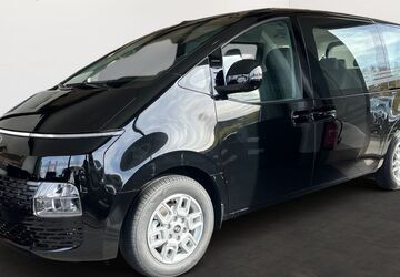 Hyundai STARIA 9.000 km 42.990 &euro; Donaueschingen 78166