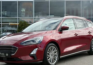 Ford Focus Titanium HEAD-UP/KAMERA/STANDHZ/NAVI/PANO 170.838 km 10.900 &euro; Villingen-Schwenningen 78054