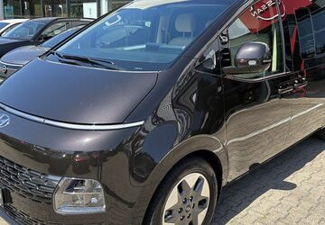 Hyundai STARIA 41.815 km 38.490 &euro; Tuttlingen 78532