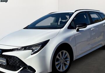 Toyota Corolla 26.957 km 27.990 &euro; Villingen-Schwenningen 78048