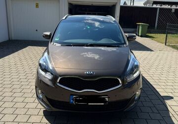 Kia Carens 157.250 km 10.500 &euro; Hüfingen 78183