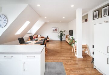 Modernisierte 4-Zimmer-Wohnung mit Einbauküche in Oberndorf a. N. - Wohnung Oberndorf | Angebot:27095832