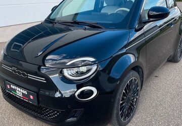 Fiat 500e 22.650 km 22.990 &euro; Villingen-Schwenningen 78052