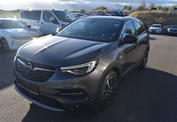 Opel Grandland (X) 95.182 km 22.990 &euro; Villingen-Schwenningen 78052