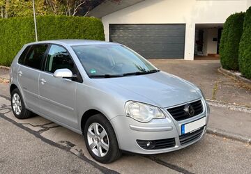 VW Polo 107.454 km 4.900 &euro; Villingen 78050